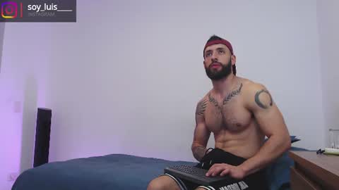 max_xl_ online show from June 9, 3:47 pm