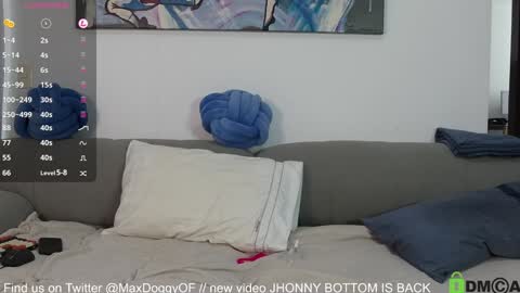 MAXandJHONNY online show from January 14, 9:09 pm