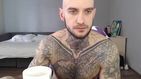 Snapshot of maxi_foxxx chatting on March 11, 6:32 am Maximus Fox online show from March 11, 6:32 am