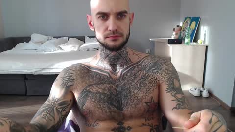 Snapshot of maxi_foxxx chatting on March 10, 5:54 am Maximus Fox online show from March 10, 5:54 am