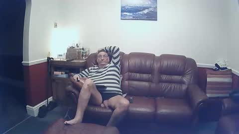 Snapshot of maxi_johnes chatting on January 11, 8:32 pm MAX online show from January 11, 8:32 pm