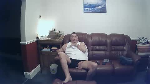 Snapshot of maxi_johnes chatting on December 29, 8:37 pm MAX online show from December 29, 8:37 pm