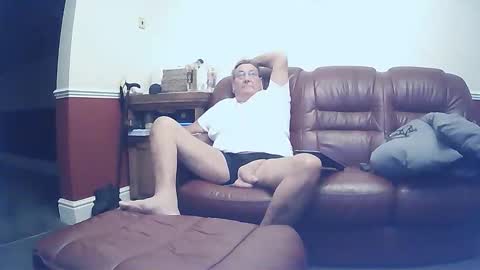 Snapshot of maxi_johnes chatting on September 8, 10:20 pm MAX online show from September 8, 10:20 pm