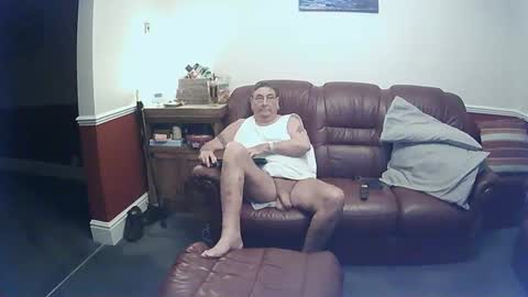 Snapshot of maxi_johnes chatting on January 27, 11:22 pm MAX online show from January 27, 11:22 pm