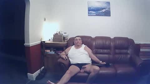 Snapshot of maxi_johnes chatting on February 9, 8:56 pm MAX online show from February 9, 8:56 pm