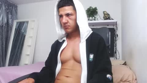 maximo_ston online show from March 13, 11:07 am