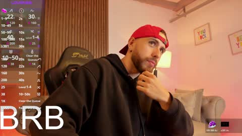 Maximo Wolf online show from April 6, 2:19 am