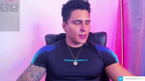 Snapshot of maximoscott_ chatting on February 27, 6:20 pm Maximoscott online show from February 27, 6:20 pm
