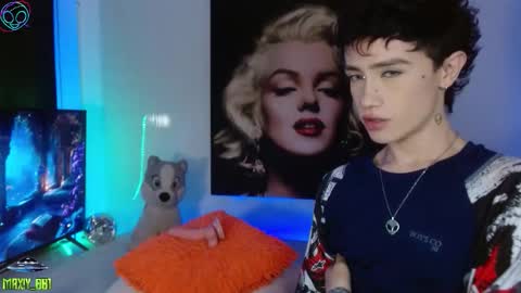 Snapshot of maxiy_001 chatting on September 17, 1:50 am Max online show from September 17, 1:50 am