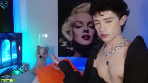 Snapshot of maxiy_001 chatting on September 12, 1:49 am Max online show from September 12, 1:49 am