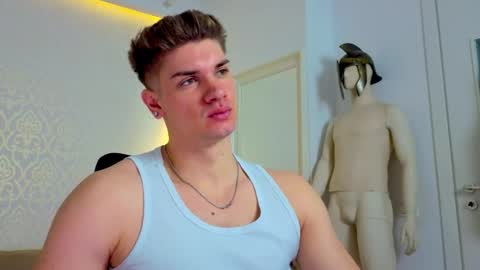 MaxKaiden online show from April 29, 7:13 am