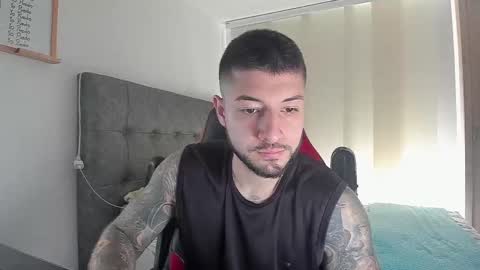 maxvibe_ online show from November 13, 3:39 pm