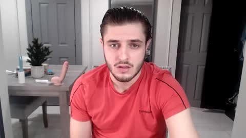 maxx2fun online show from December 19, 5:04 am