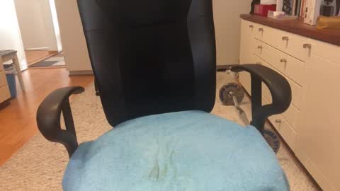 Max online show from February 3, 8:19 am