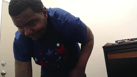 mbeezy21 online show from February 1, 10:14 am