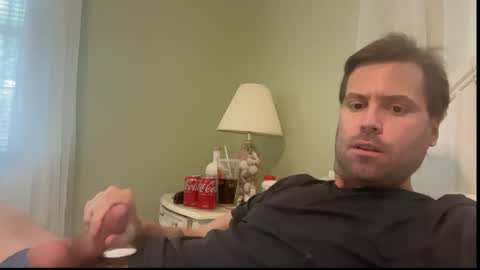 lol online show from April 25, 6:05 pm