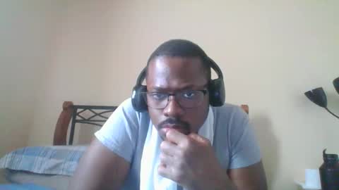 Mark online show from March 29, 7:36 pm