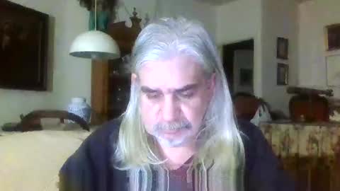 Manu online show from January 4, 10:34 pm