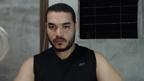 Snapshot of mcgregor_sexhot chatting on January 29, 2:40 am Mcgregor online show from January 29, 2:40 am