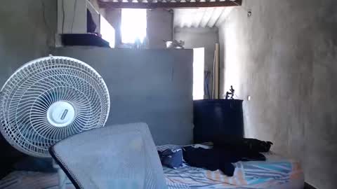Snapshot of mcgregor_sexhot chatting on February 5, 4:04 pm Mcgregor online show from February 5, 4:04 pm