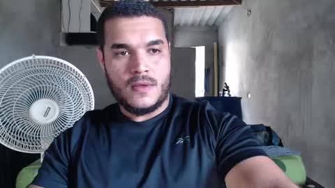 Snapshot of mcgregor_sexhot chatting on December 31, 7:40 pm Mcgregor online show from December 31, 7:40 pm