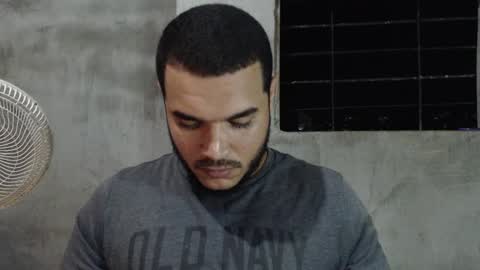 Snapshot of mcgregor_sexhot chatting on December 27, 3:31 am Mcgregor online show from December 27, 3:31 am