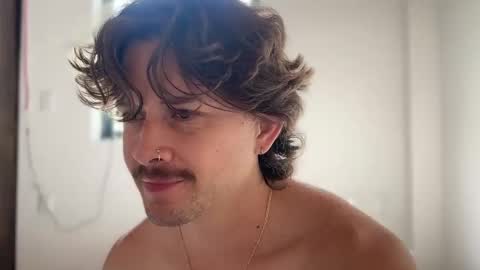 mcklister online show from April 25, 2:58 pm