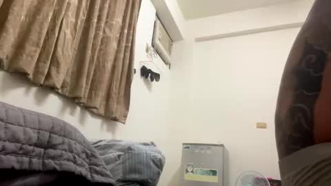 mckujpemqcmn online show from March 28, 11:32 am