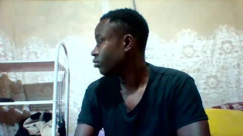 Snapshot of mclntz_bbc chatting on February 4, 12:40 am mclntz_bbc online show from February 4, 12:40 am
