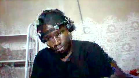 Snapshot of mclntz_bbc chatting on March 8, 5:52 pm mclntz_bbc online show from March 8, 5:52 pm
