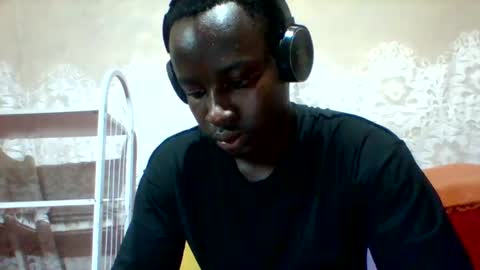 Snapshot of mclntz_bbc chatting on February 7, 6:56 pm mclntz_bbc online show from February 7, 6:56 pm