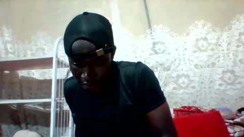 Snapshot of mclntz_bbc chatting on December 8, 4:07 pm mclntz_bbc online show from December 8, 4:07 pm