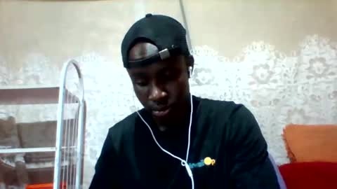 Snapshot of mclntz_bbc chatting on February 9, 7:38 am mclntz_bbc online show from February 9, 7:38 am