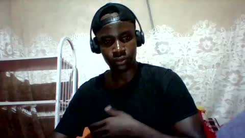 Snapshot of mclntz_bbc chatting on March 7, 7:05 pm mclntz_bbc online show from March 7, 7:05 pm