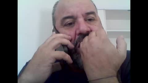Snapshot of mcp7 chatting on October 7, 8:07 am mcp7 online show from October 7, 8:07 am