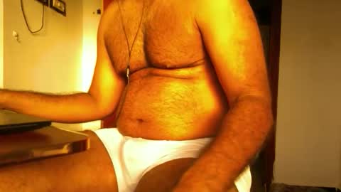 me_hai12 online show from January 13, 11:47 am