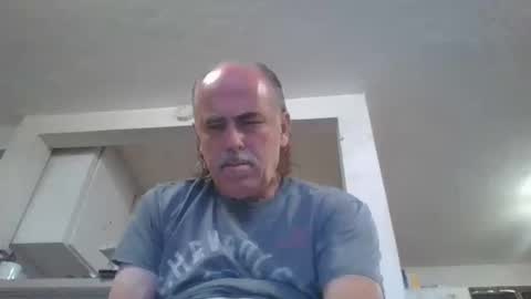 Snapshot of meaderd740870 chatting on October 10, 4:06 am meaderd740870 online show from October 10, 4:06 am