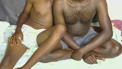 Snapshot of melanin_hotguys chatting on October 19, 8:34 pm MEDDY AND Faizal online show from October 19, 8:34 pm