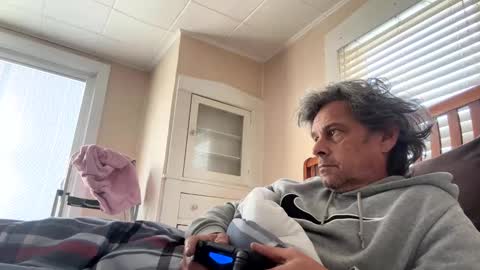 Snapshot of melays1972 chatting on January 28, 3:04 pm Tan lines online show from January 28, 3:04 pm
