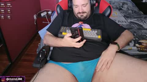 menditeta online show from April 20, 10:01 pm