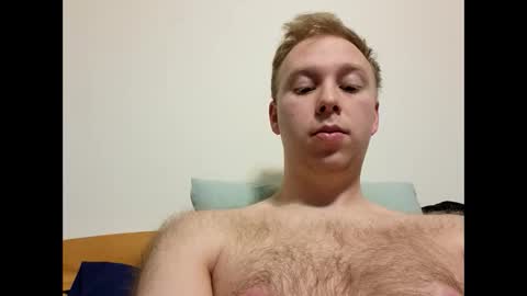 Snapshot of meow732 chatting on October 28, 6:49 am meow732 online show from October 28, 6:49 am