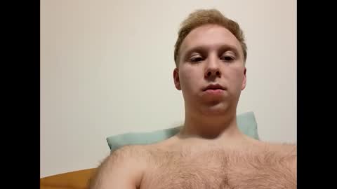 Snapshot of meow732 chatting on October 25, 12:56 am meow732 online show from October 25, 12:56 am