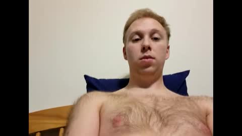 Snapshot of meow732 chatting on October 23, 12:14 am meow732 online show from October 23, 12:14 am