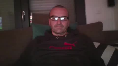Pat online show from December 24, 5:34 pm