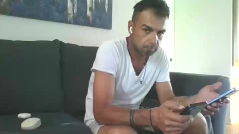 Snapshot of mercedes190d chatting on October 18, 3:50 pm Mercedes190d online show from October 18, 3:50 pm