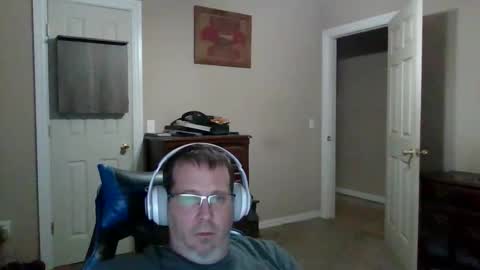 mercer1977 online show from April 10, 1:51 pm