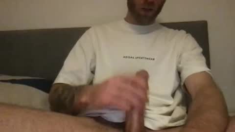 Snapshot of messageme11 chatting on November 1, 10:25 pm messageme11 online show from November 1, 10:25 pm