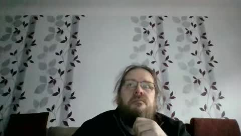 Snapshot of metallbuddy chatting on January 15, 8:20 am ask me online show from January 15, 8:20 am