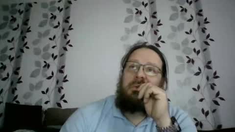 Snapshot of metallbuddy chatting on February 26, 7:09 am ask me online show from February 26, 7:09 am