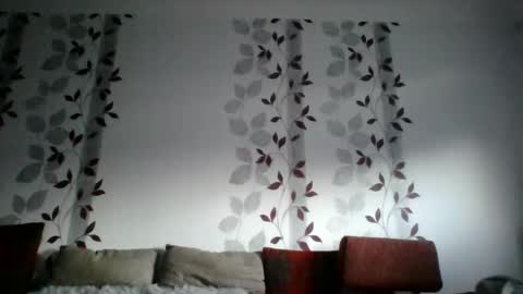 Snapshot of metallbuddy chatting on February 4, 6:46 am ask me online show from February 4, 6:46 am